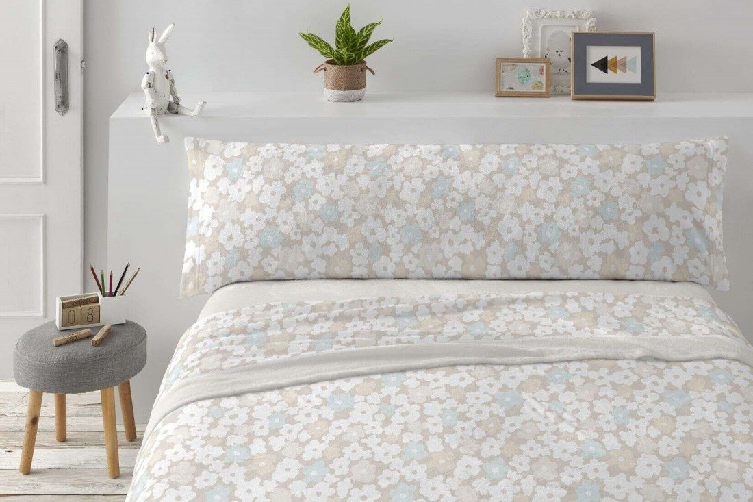 sábanas de coralina de invierno con estampado de flores