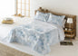 Colcha Bouti Azul y Blanca con diseño botánico, ligera, fresca y moderna