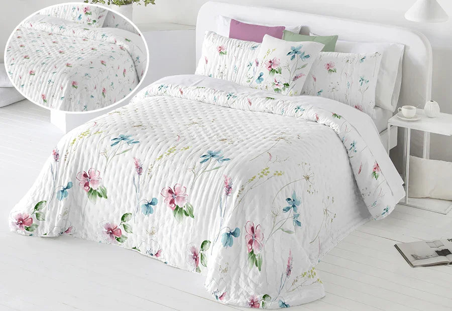 Colcha Bouti Primaveral, diseño de flores, reversible, ligera y elegante.