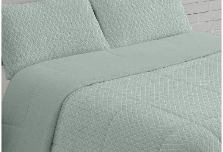 Edredón cama 135 verde sherpa borreguito sobre cama