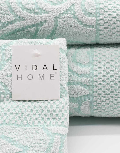 Juego de toallas en 100% algodón Tulipa, en color verde, de la marca Vidal Home.